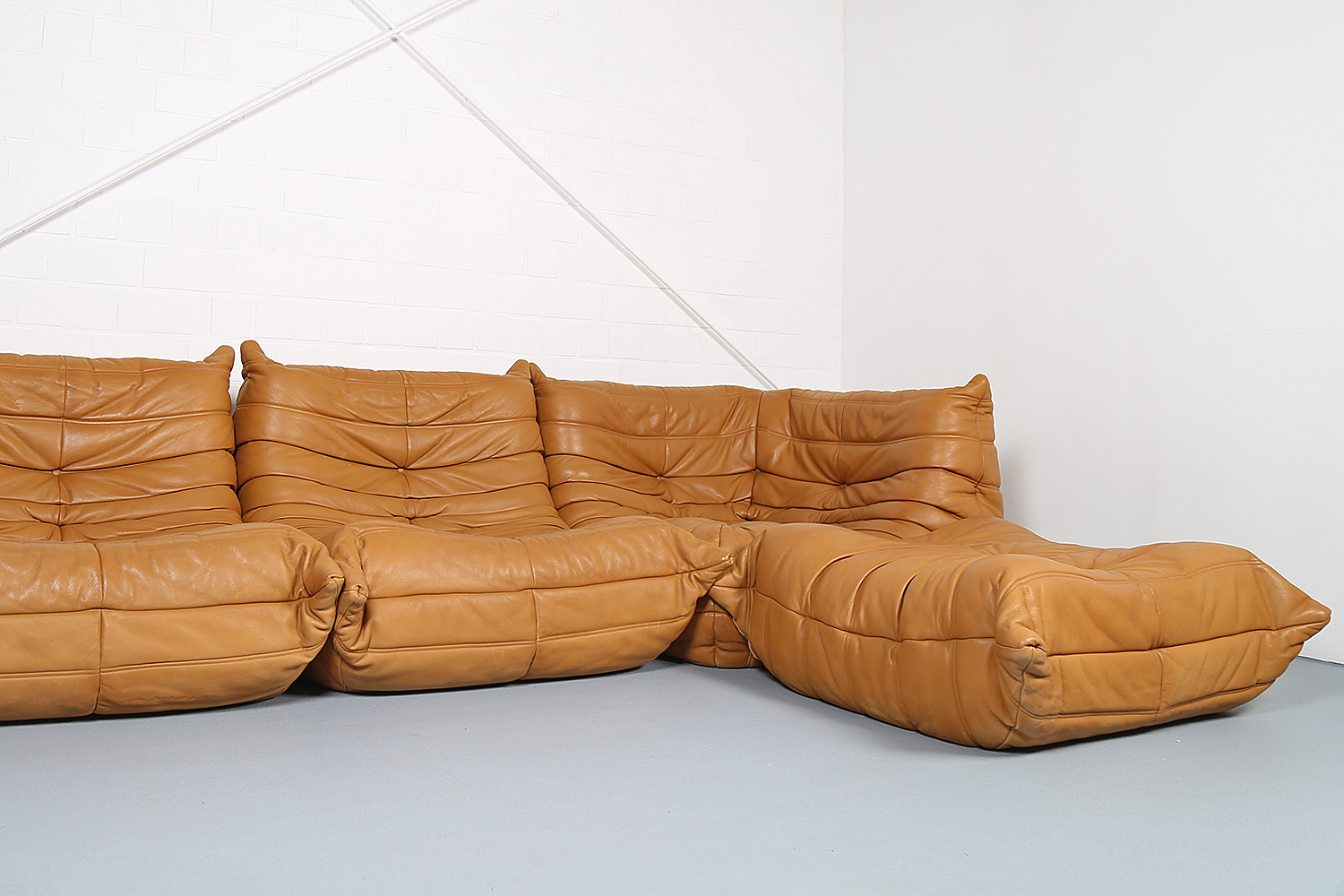 Ligne Roset Togo Leder Cognac, gebrauchtes Design-Sofa, Michel Ducaroy Klassiker, Vintage Togo Sofa Original.