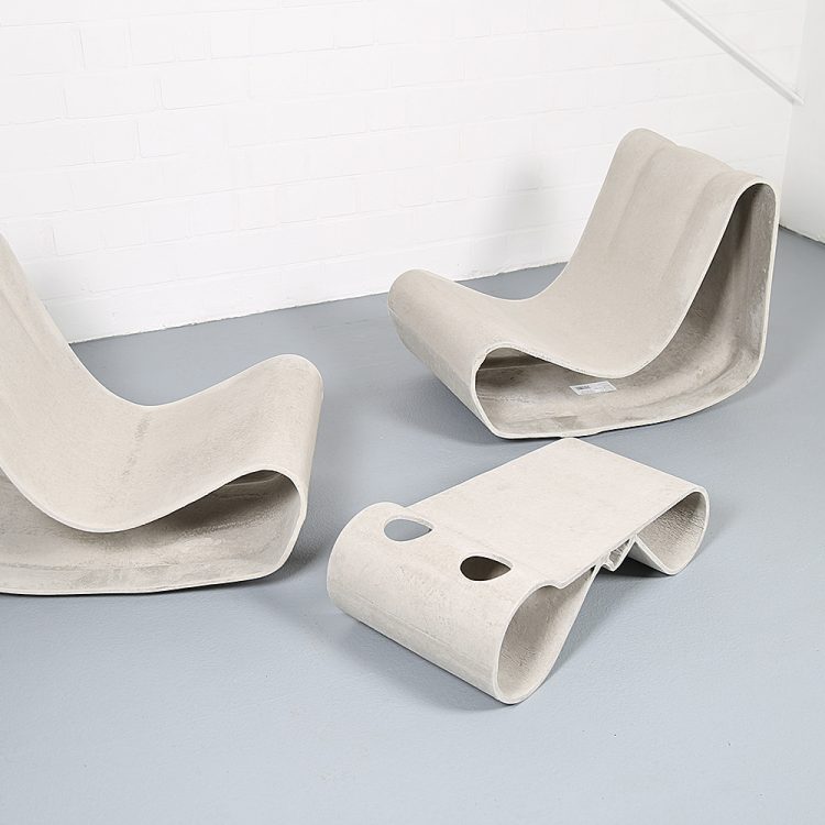 Swisspearl/Eternit Willy Guhl Set of 2 Loop Chairs an 1 Loop Table