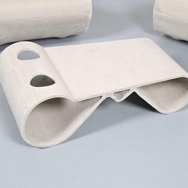 Swisspearl/Eternit Willy Guhl Set of 2 Loop Chairs an 1 Loop Table