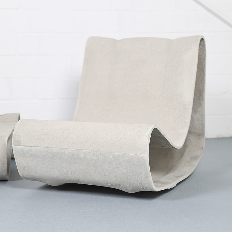 Swisspearl/Eternit Willy Guhl Set of 2 Loop Chairs an 1 Loop Table