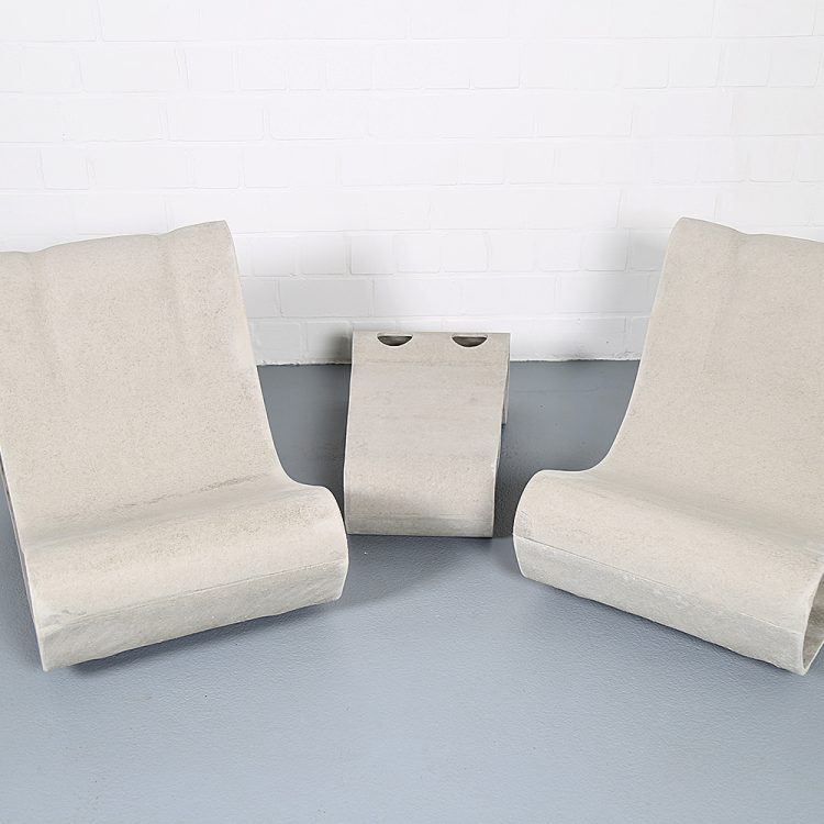 Swisspearl/Eternit Willy Guhl Set of 2 Loop Chairs an 1 Loop Table