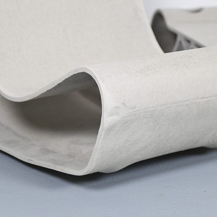 Swisspearl/Eternit Willy Guhl Set of 2 Loop Chairs an 1 Loop Table